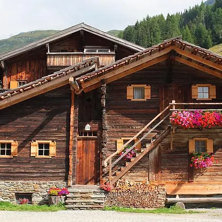 Pensjonat Gaestehaus Tauernhaus 3*