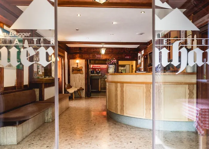 Gaestehaus Tauernhaus ゲストハウス