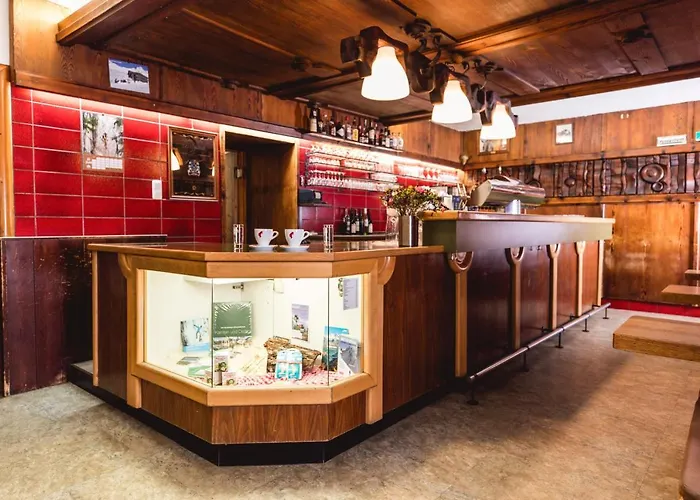 Gaestehaus Tauernhaus ゲストハウス マトライ・イン・オストティロル