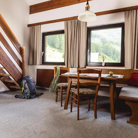 Gaestehaus Tauernhaus 3*